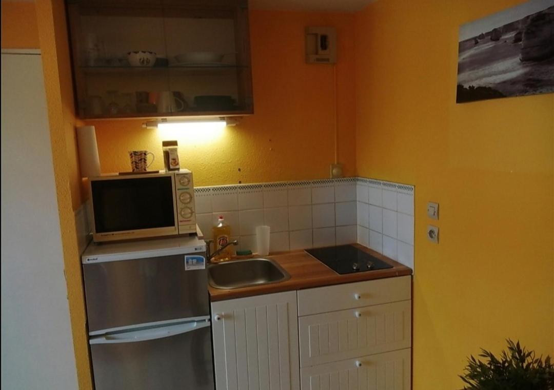 Appartement A 50 M De La Plage Avec Wifi Et Netflix Villers-sur-Mer Luaran gambar